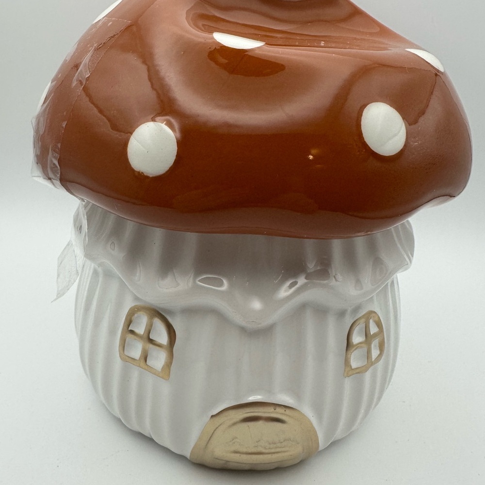 Mushroom House Shaped Ceramic Jar - Picture 2 of 13